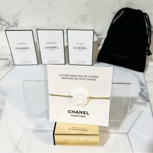 Chanel Parfums Camellia Flower Bracelet Gift Set